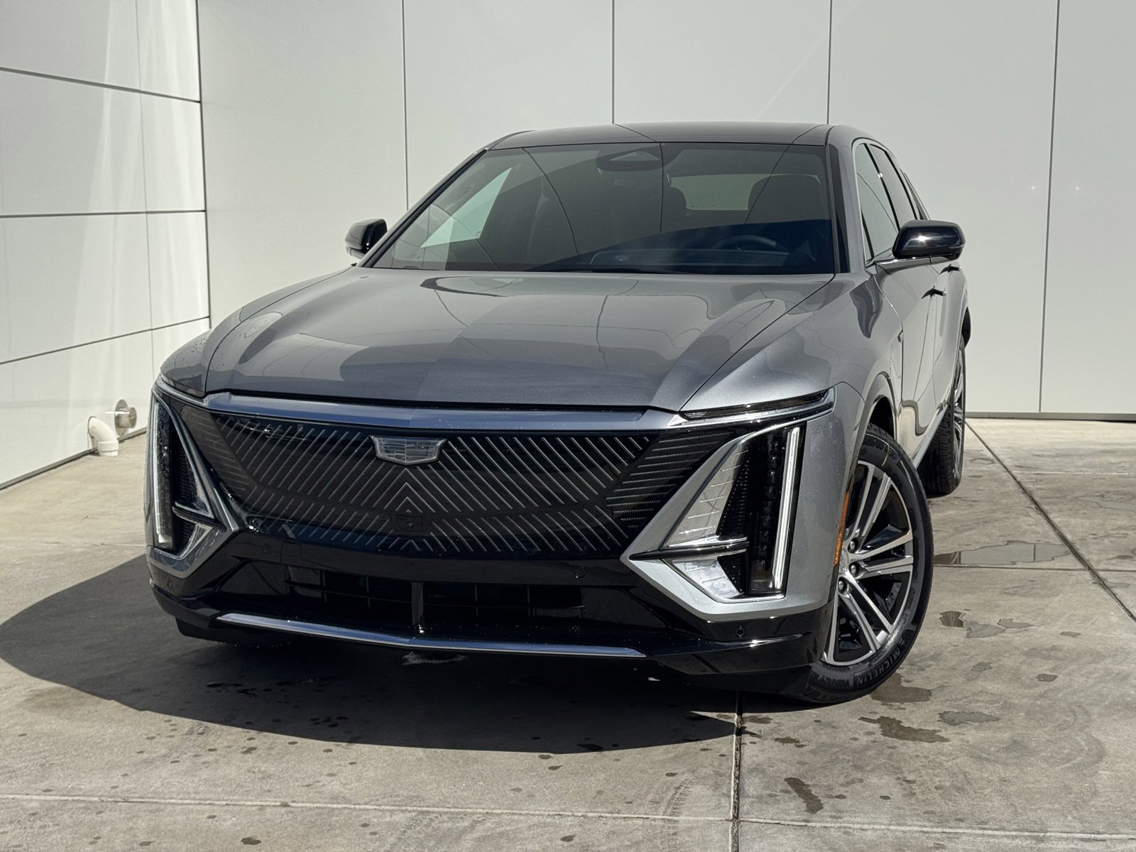 New 2025 Cadillac Lyriq Luxury