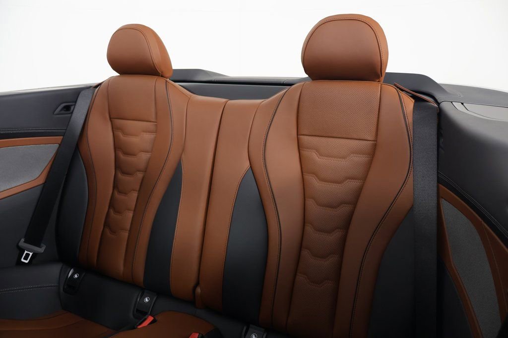New 2026 BMW 840i Convertible RWD image 7