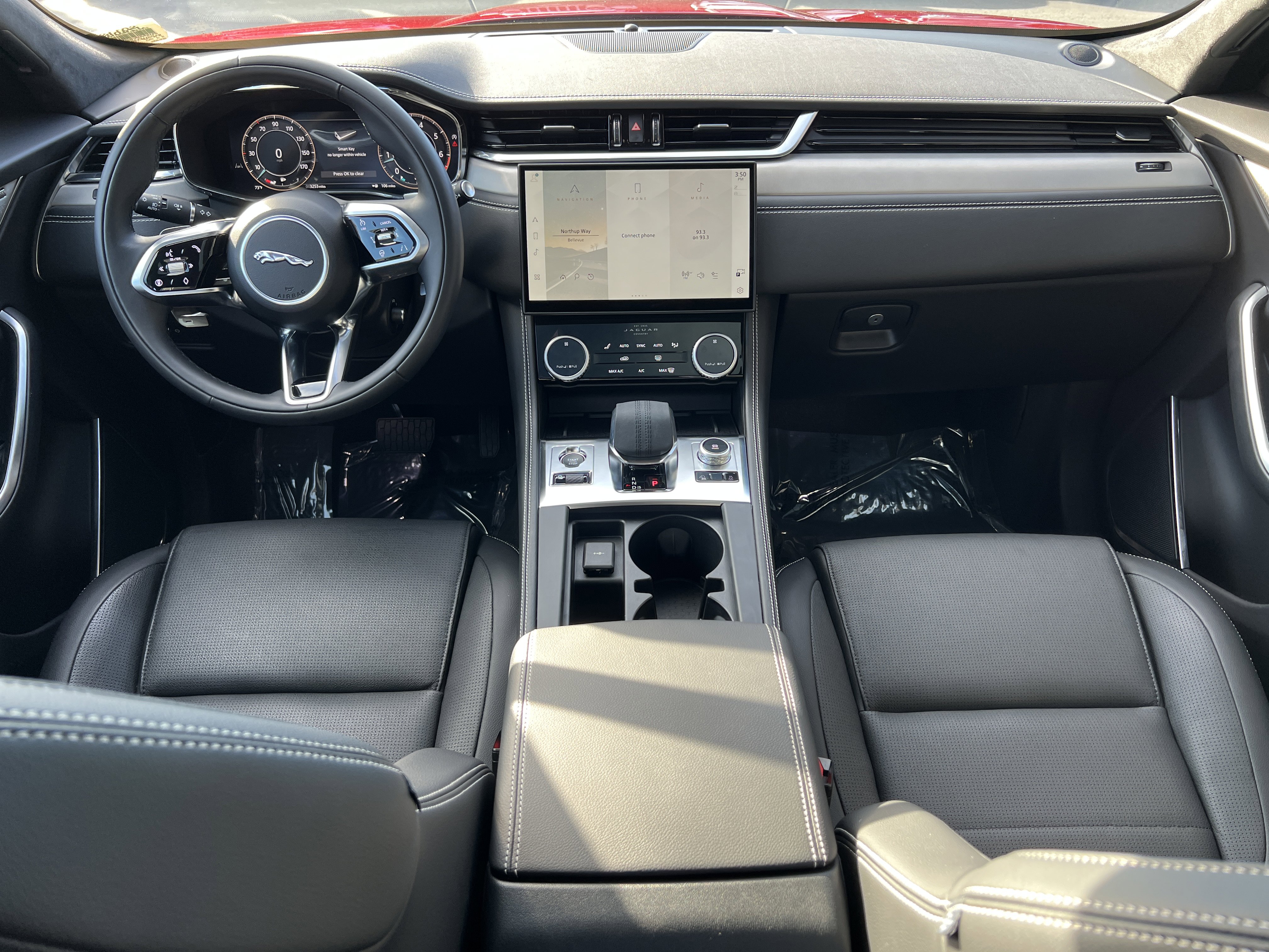 Certified 2025 Jaguar F-PACE R-Dynamic S AWD/4WD image 19