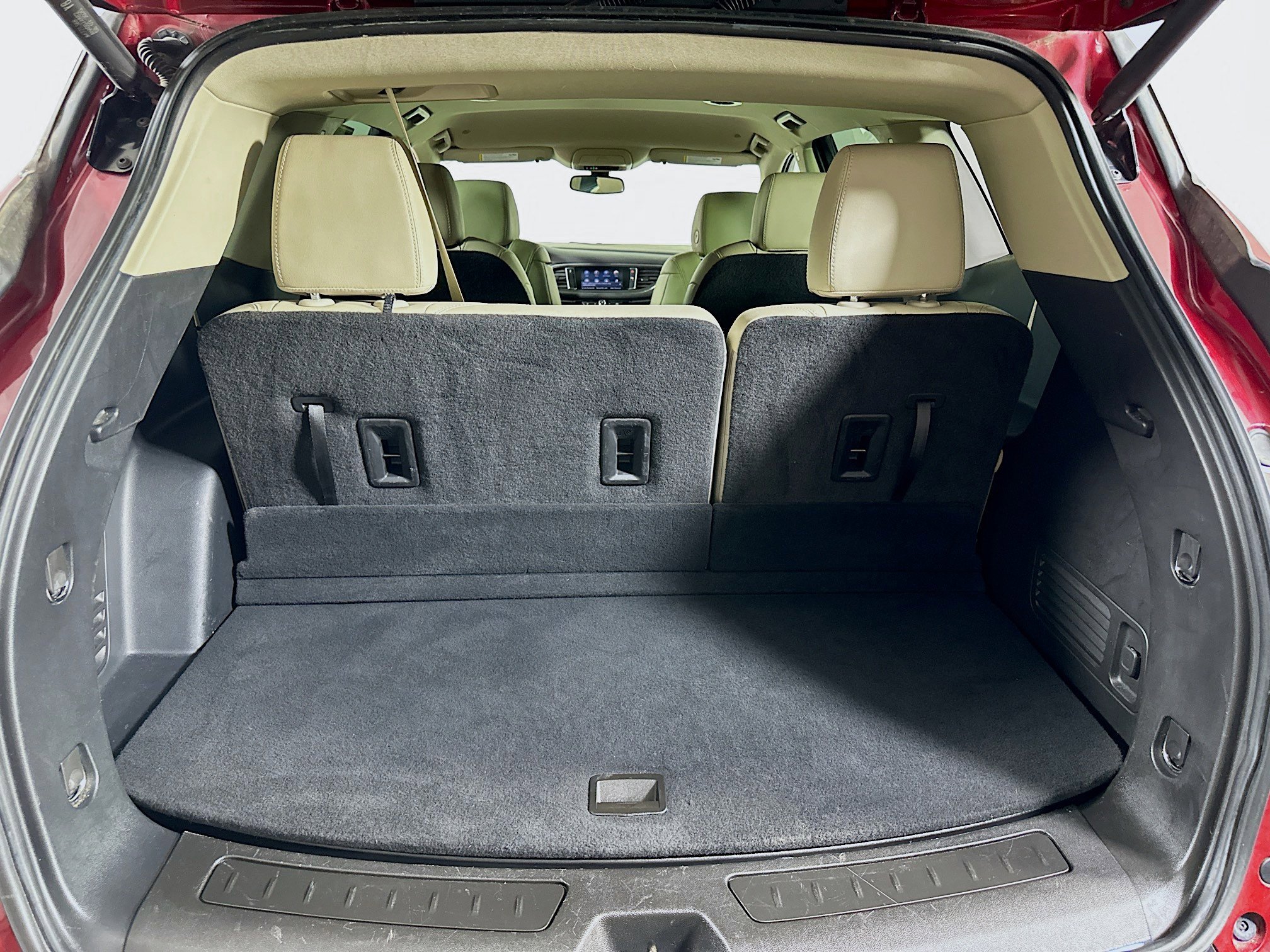 Used 2020 Buick Enclave Essence w/ LPO, Luxury Package FWD image 27