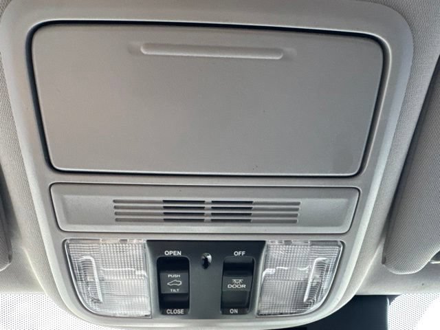 Used 2022 Honda Pilot Special Edition image 26