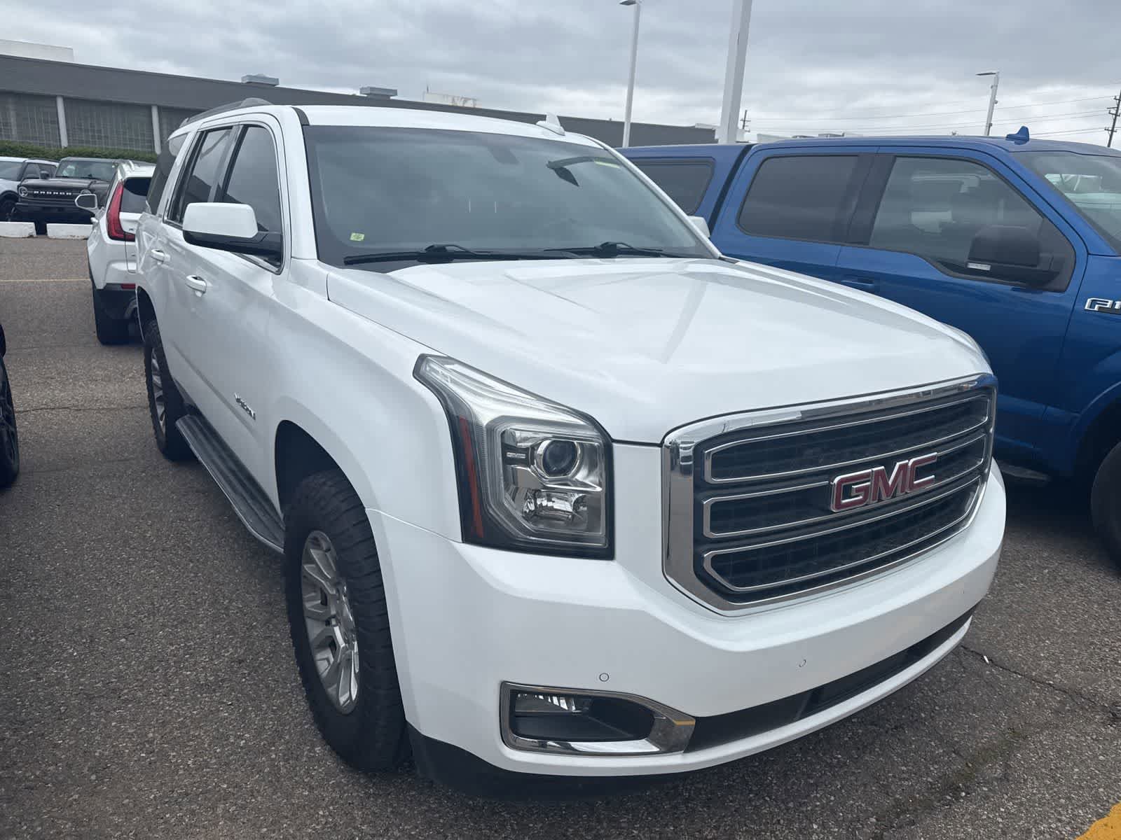 Used 2019 GMC Yukon SLE w/ Convenience Package AWD/4WD image 8