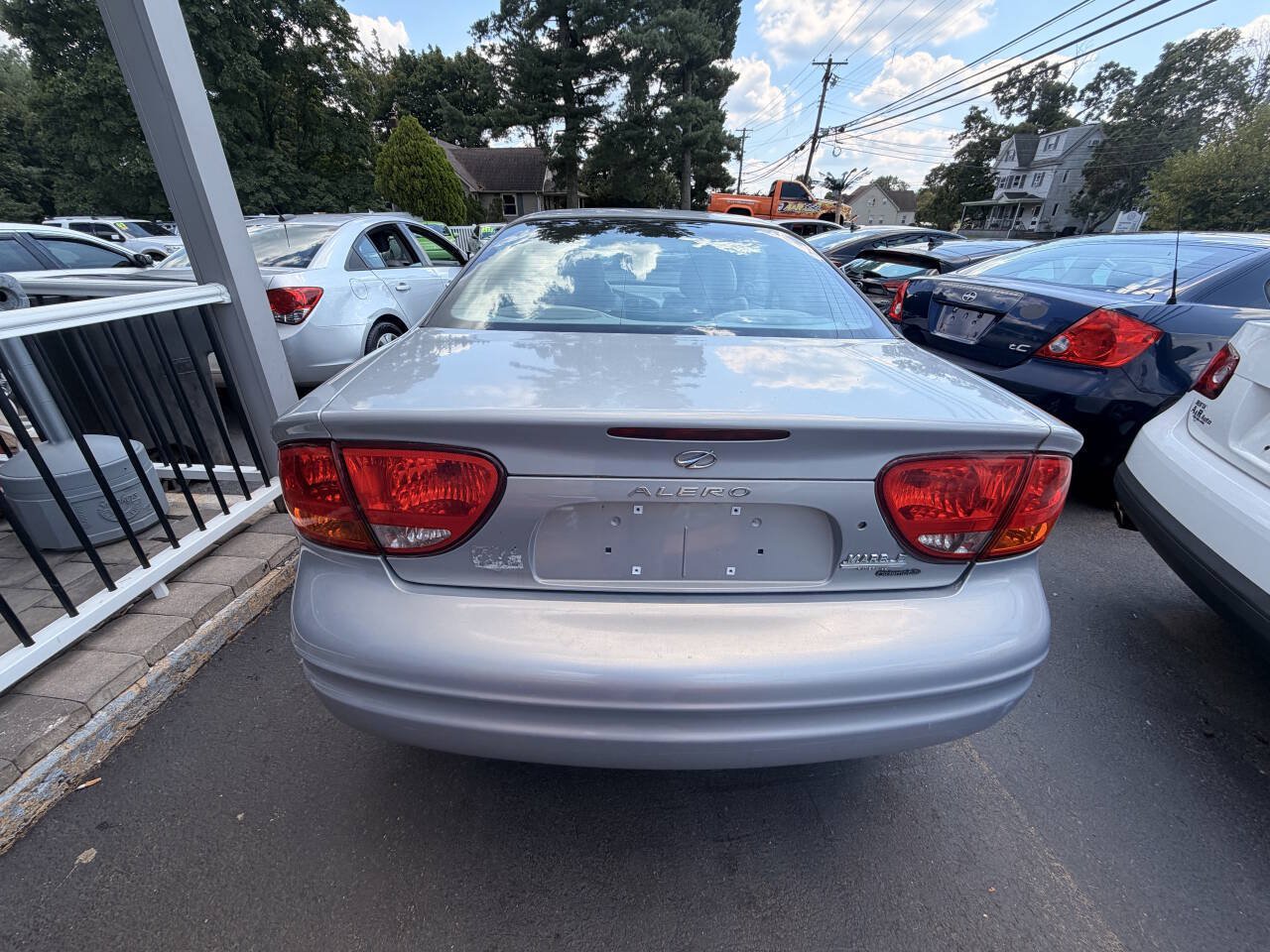 Used 1999 Oldsmobile Alero GLS FWD image 5