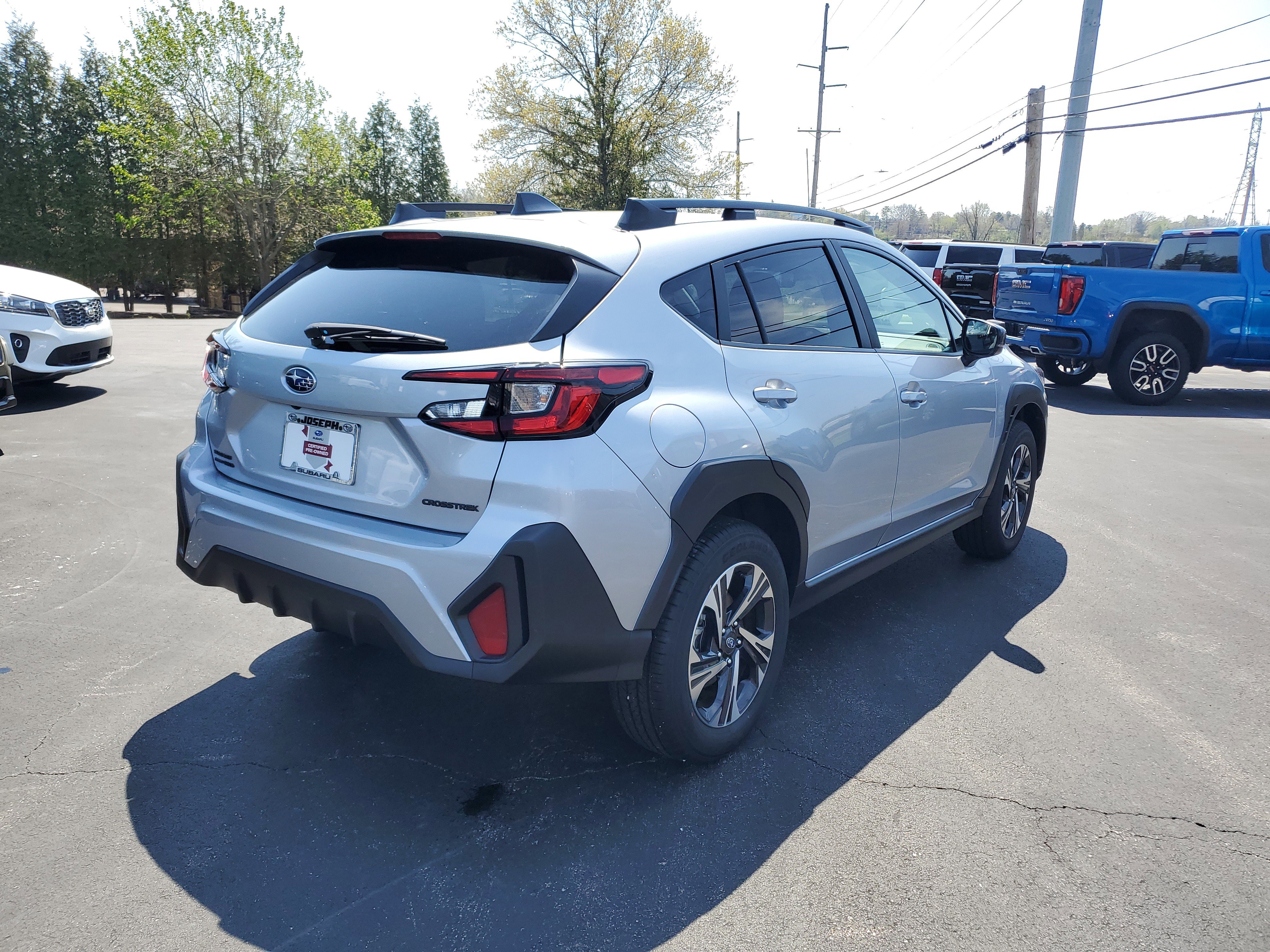 Certified 2026 Subaru Crosstrek 2.0i Premium AWD/4WD image 3
