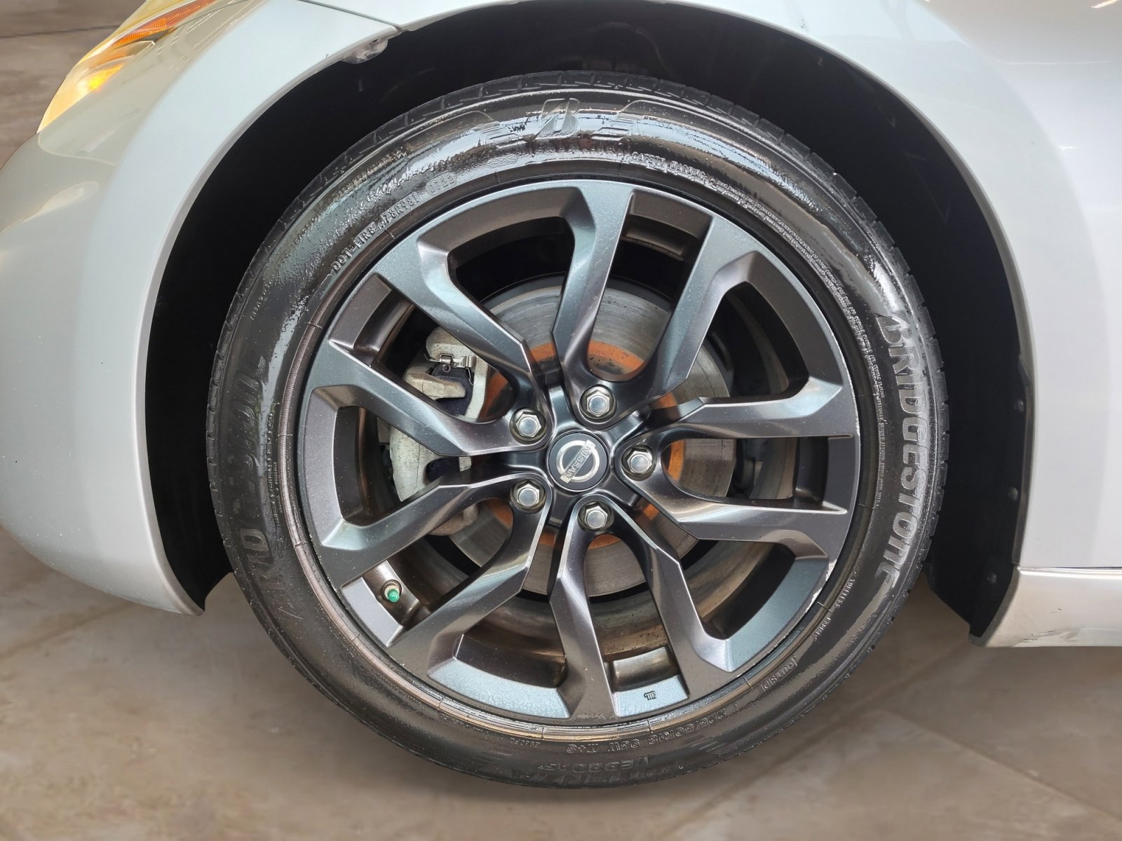 Used 2017 Nissan 370Z Coupe RWD image 25