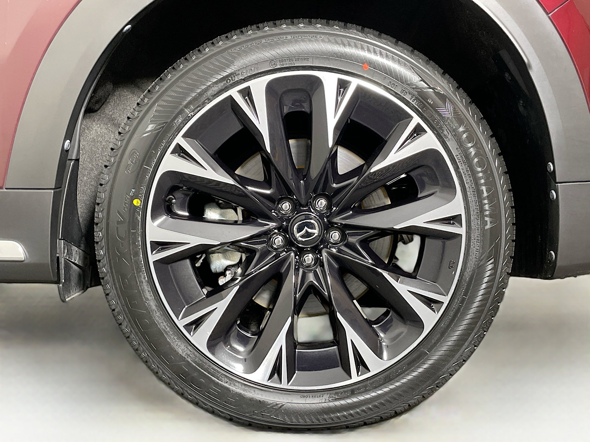 Used 2024 MAZDA CX-90 Plug-In Hybrid w/ Premium Pkg image 11