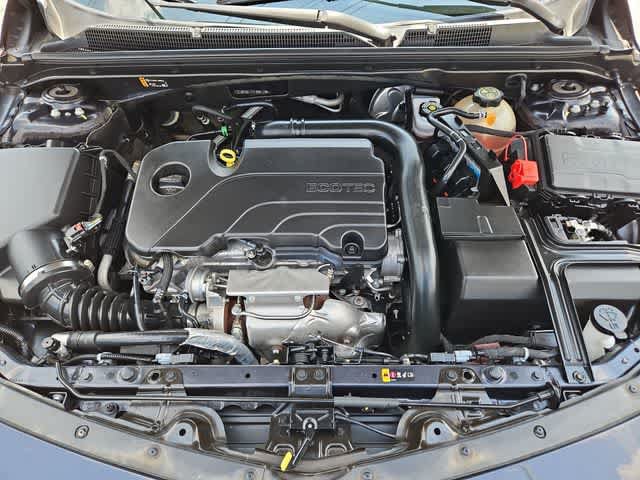 Used 2022 Chevrolet Malibu LS w/ Driver Confidence Package II FWD image 12