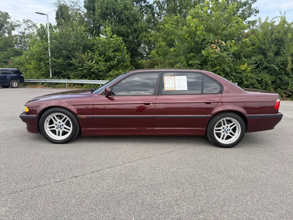 Used 2001 BMW 740iL RWD image 2