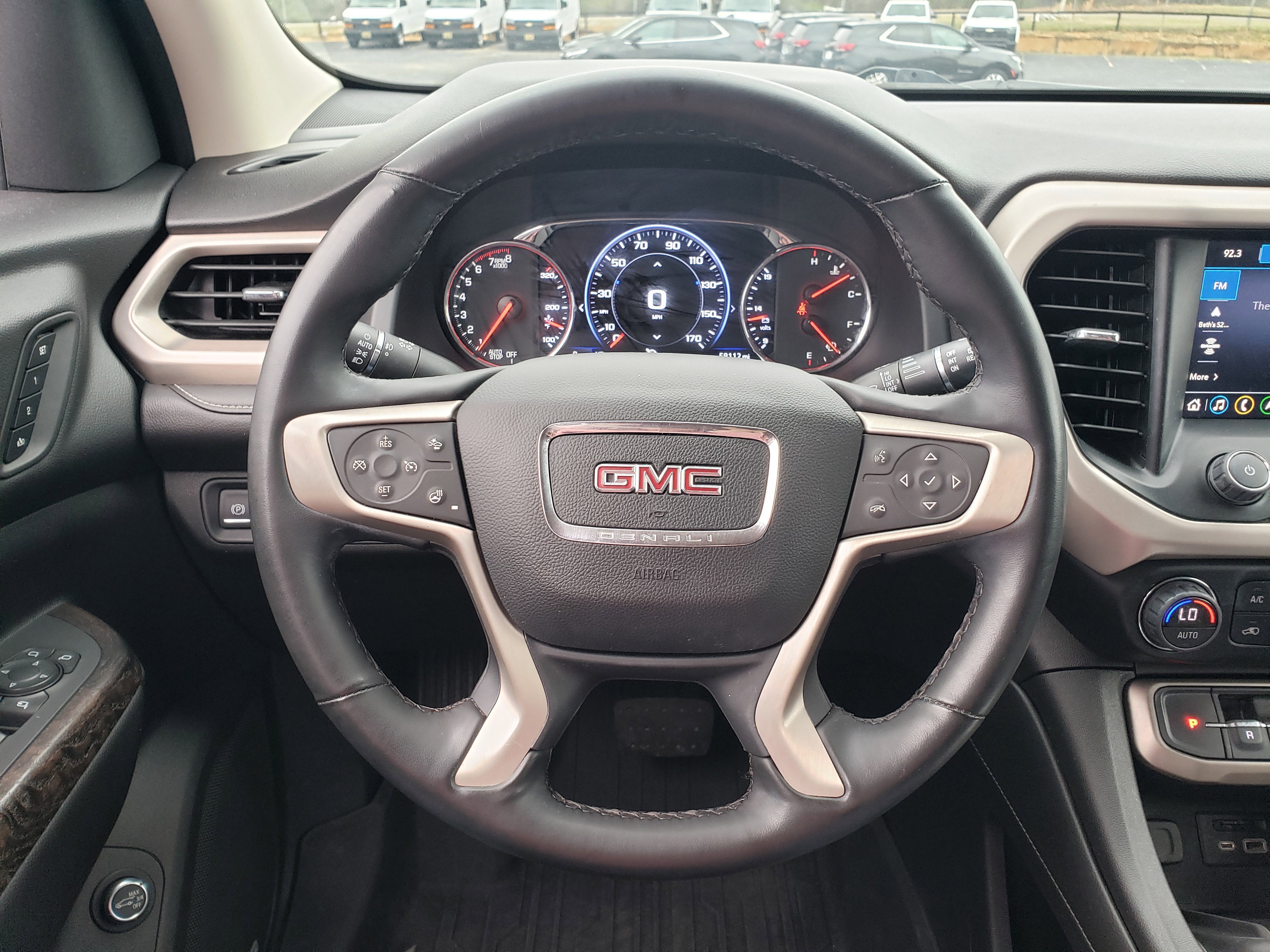 Used 2023 GMC Acadia Denali image 16