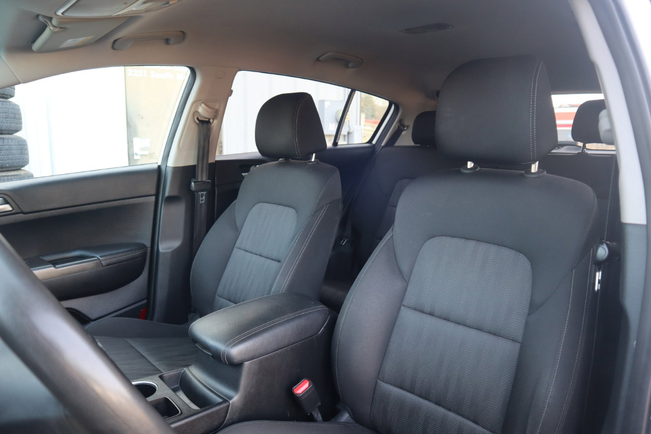 Used 2019 Kia Sportage LX image 43