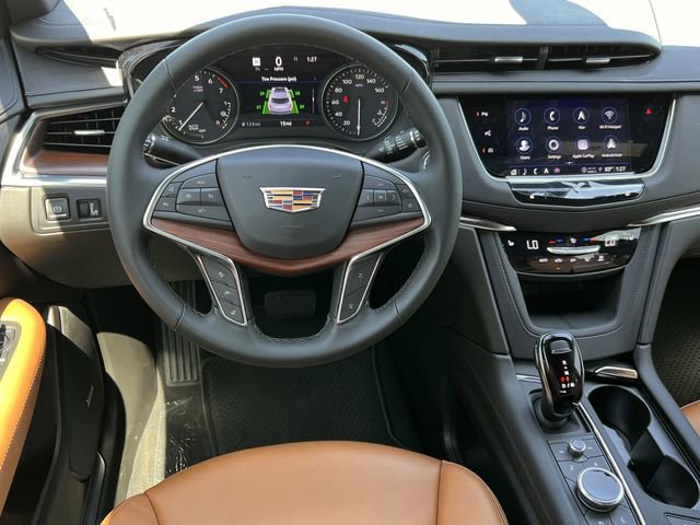 New 2026 Cadillac XT5 Premium Luxury image 6