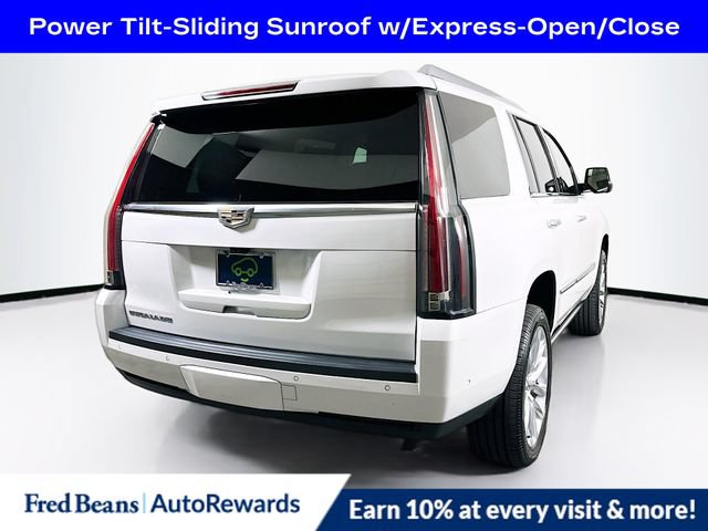 Used 2020 Cadillac Escalade Premium Luxury AWD/4WD image 9