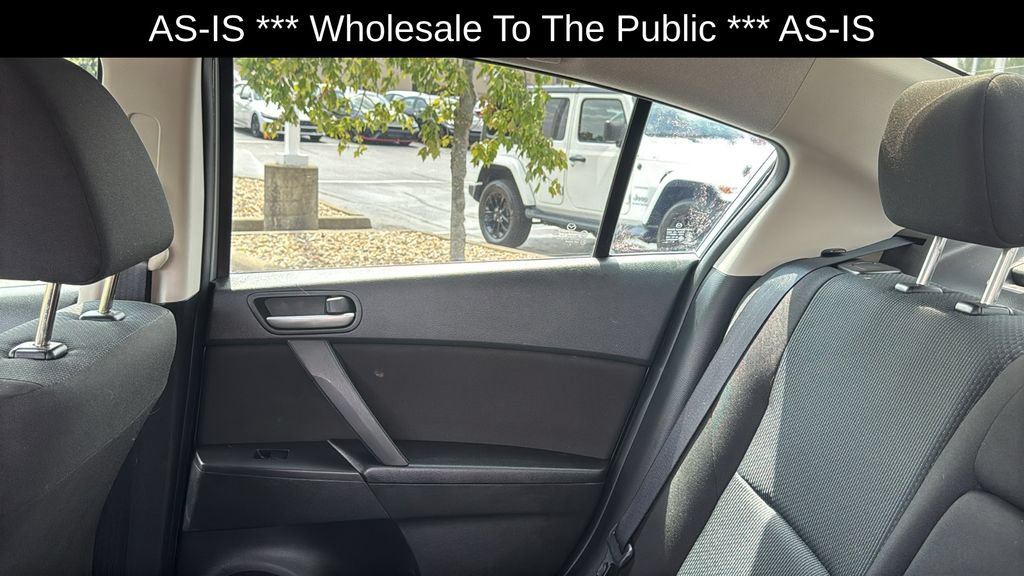 Used 2011 MAZDA MAZDA3 i Touring FWD image 28