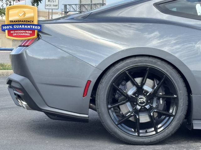 New 2026 Ford Mustang GT Premium w/ GT Performance Package RWD image 4