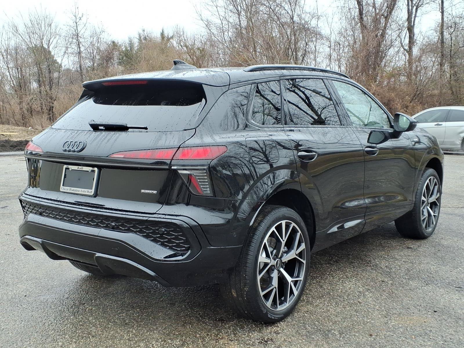New 2026 Audi Q3 quattro 2.0T AWD/4WD image 7