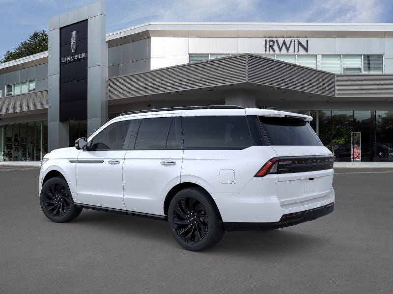 New 2026 Lincoln Navigator Reserve w/ Jet Appearance Package AWD/4WD image 4