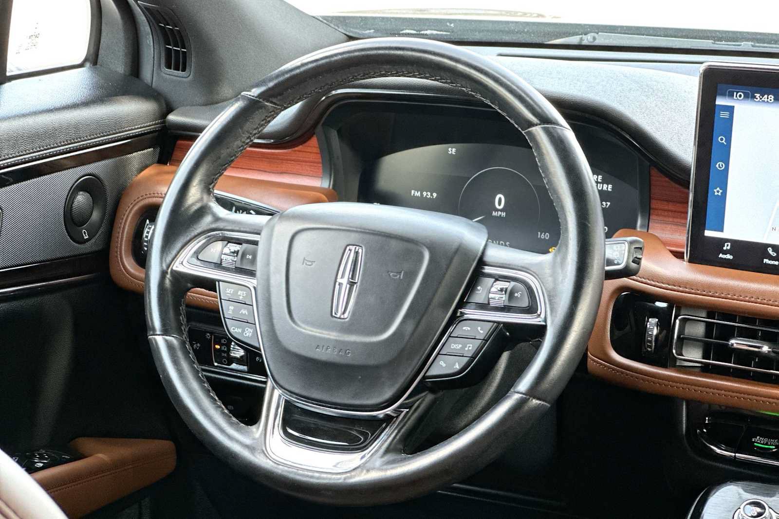 Used 2023 Lincoln Nautilus Reserve w/ Equipment Group 201A AWD/4WD image 27