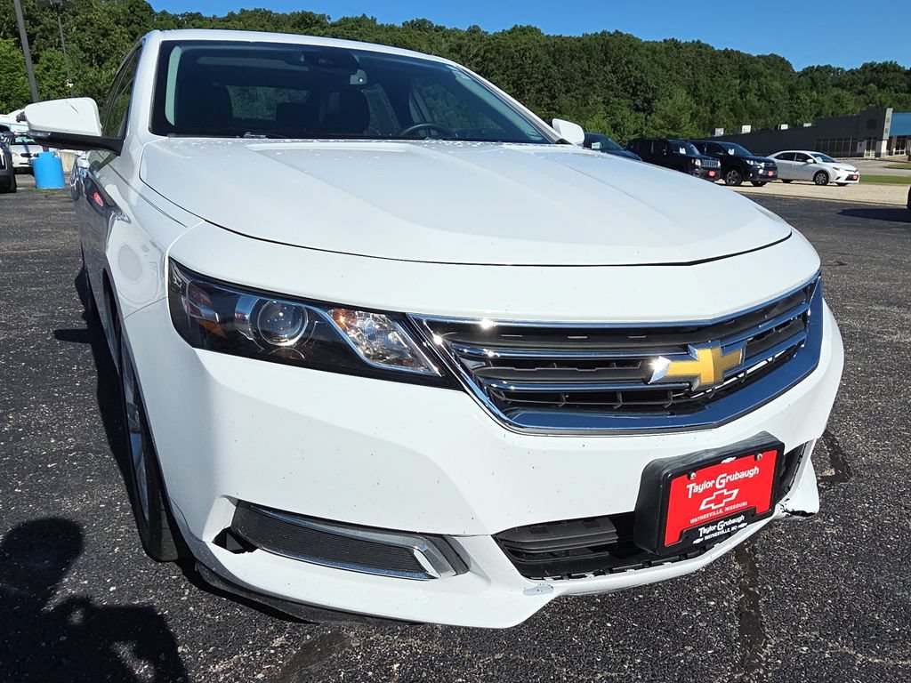 Used 2015 Chevrolet Impala LT w/ Convenience Package FWD image 11