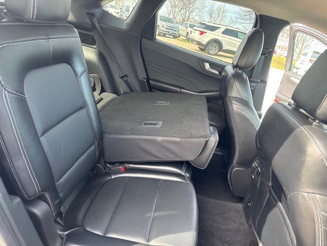 Certified 2023 Ford Escape Platinum AWD/4WD image 31