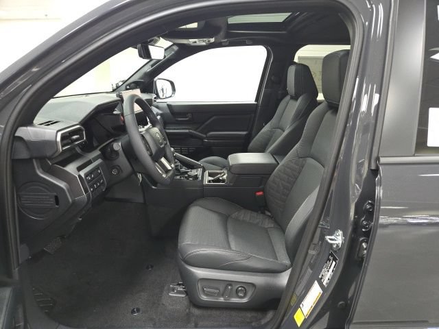 New 2026 Toyota 4Runner TRD Off-Road Premium AWD/4WD image 19
