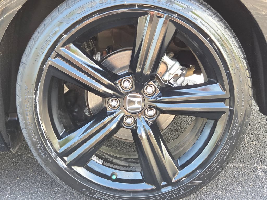 Certified 2025 Honda Accord Sport image 17
