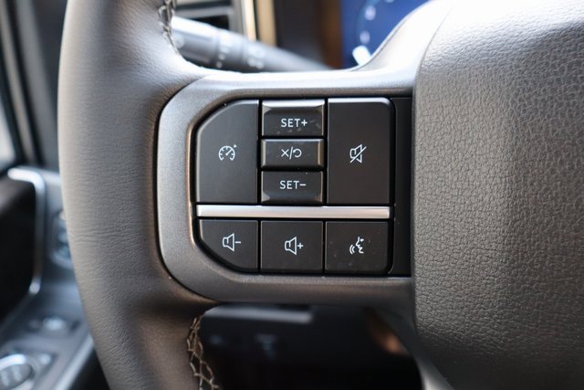 New 2026 Ford F250 Lariat w/ Chrome Package image 25