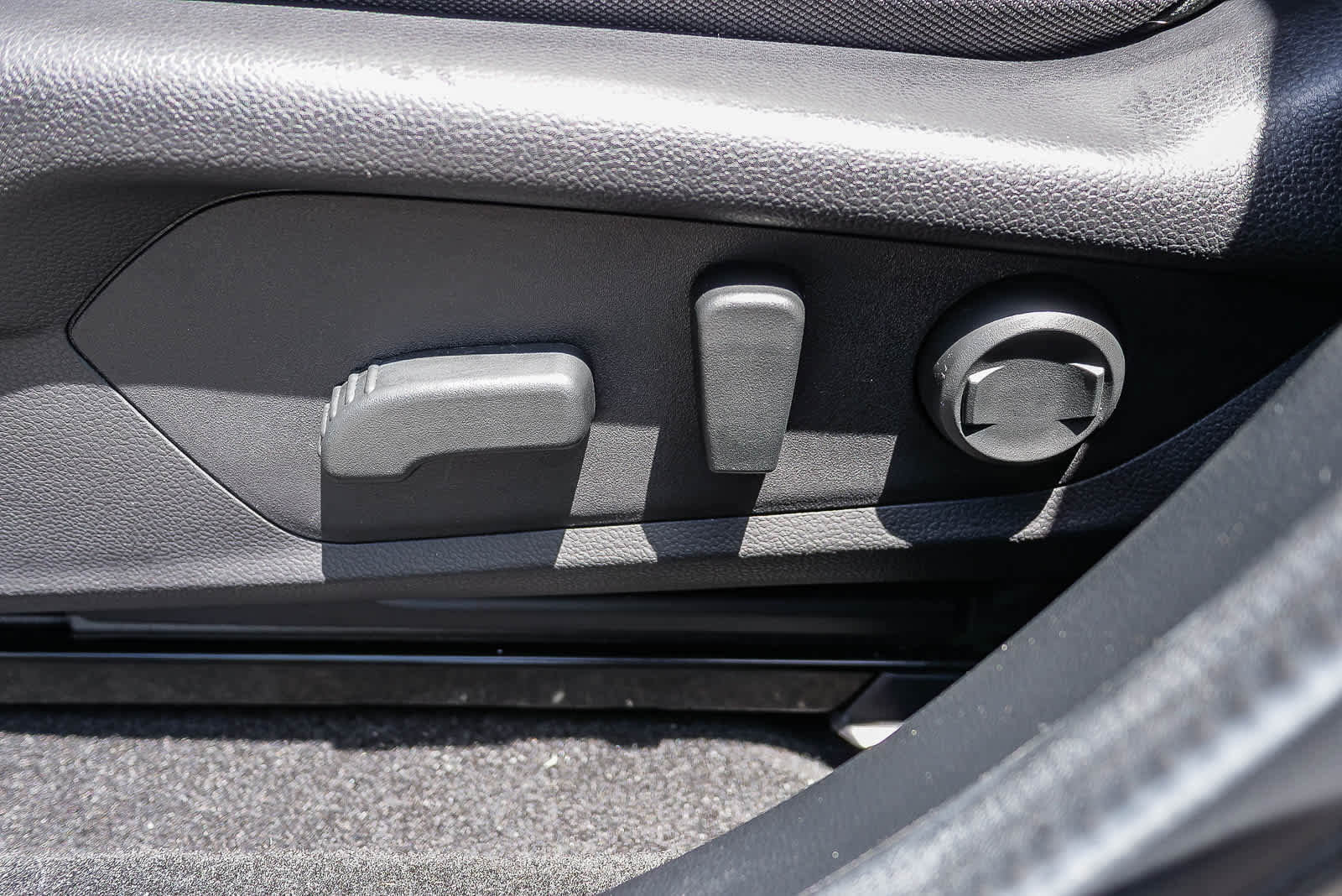 Certified 2025 Subaru Crosstrek 2.5i Limited w/ Crosstrek Mirror Package AWD/4WD image 18