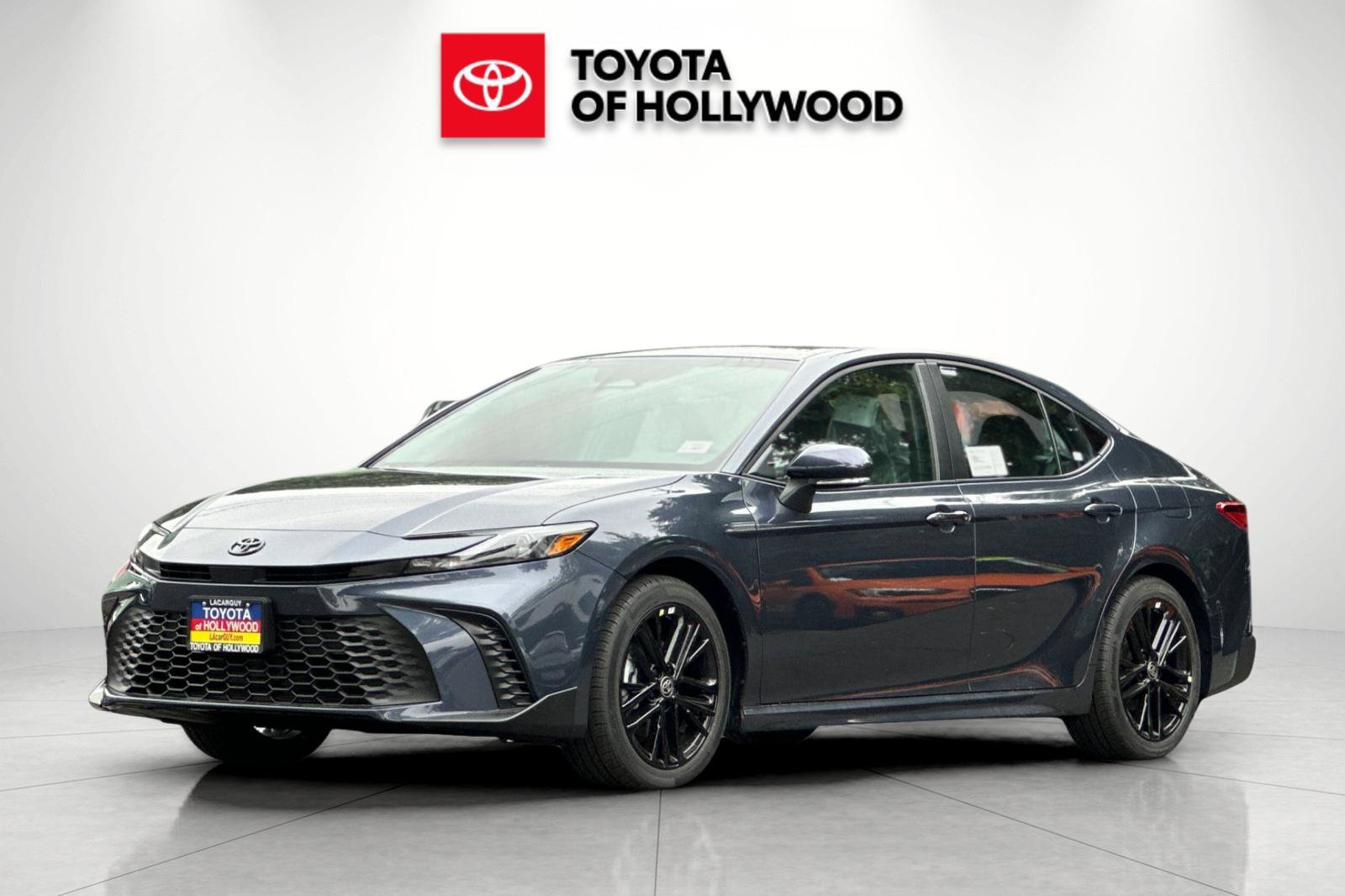 New 2026 Toyota Camry SE w/ Multimedia Upgrade Package FWD image 7