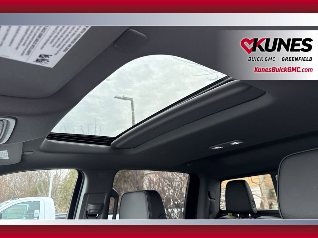 Used 2026 GMC Sierra 3500 Denali w/ Denali Reserve Package image 18