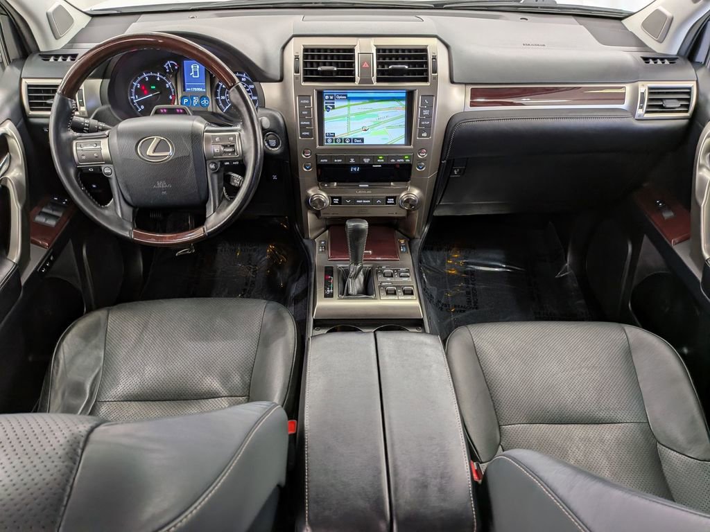 Used 2019 Lexus GX 460 Luxury image 29
