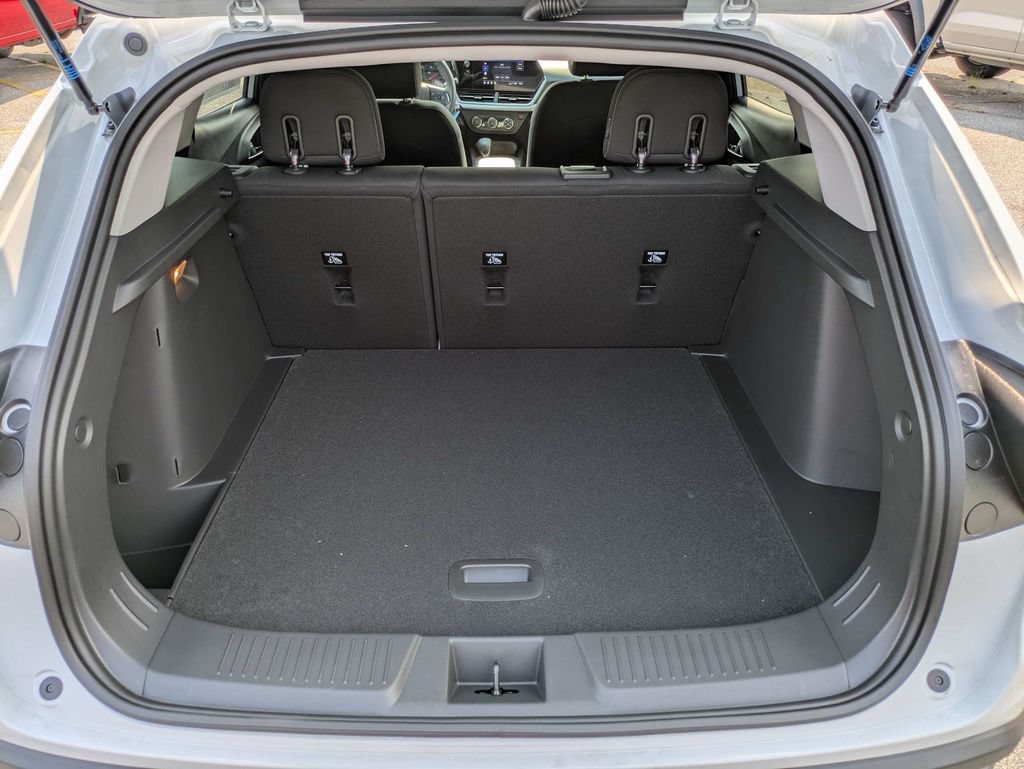 New 2026 Chevrolet Trax LS FWD image 13