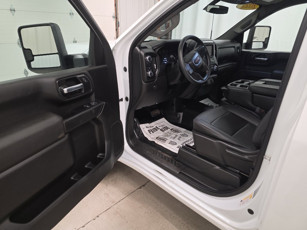 Used 2022 GMC Sierra 2500 Pro w/ Convenience Package AWD/4WD image 17