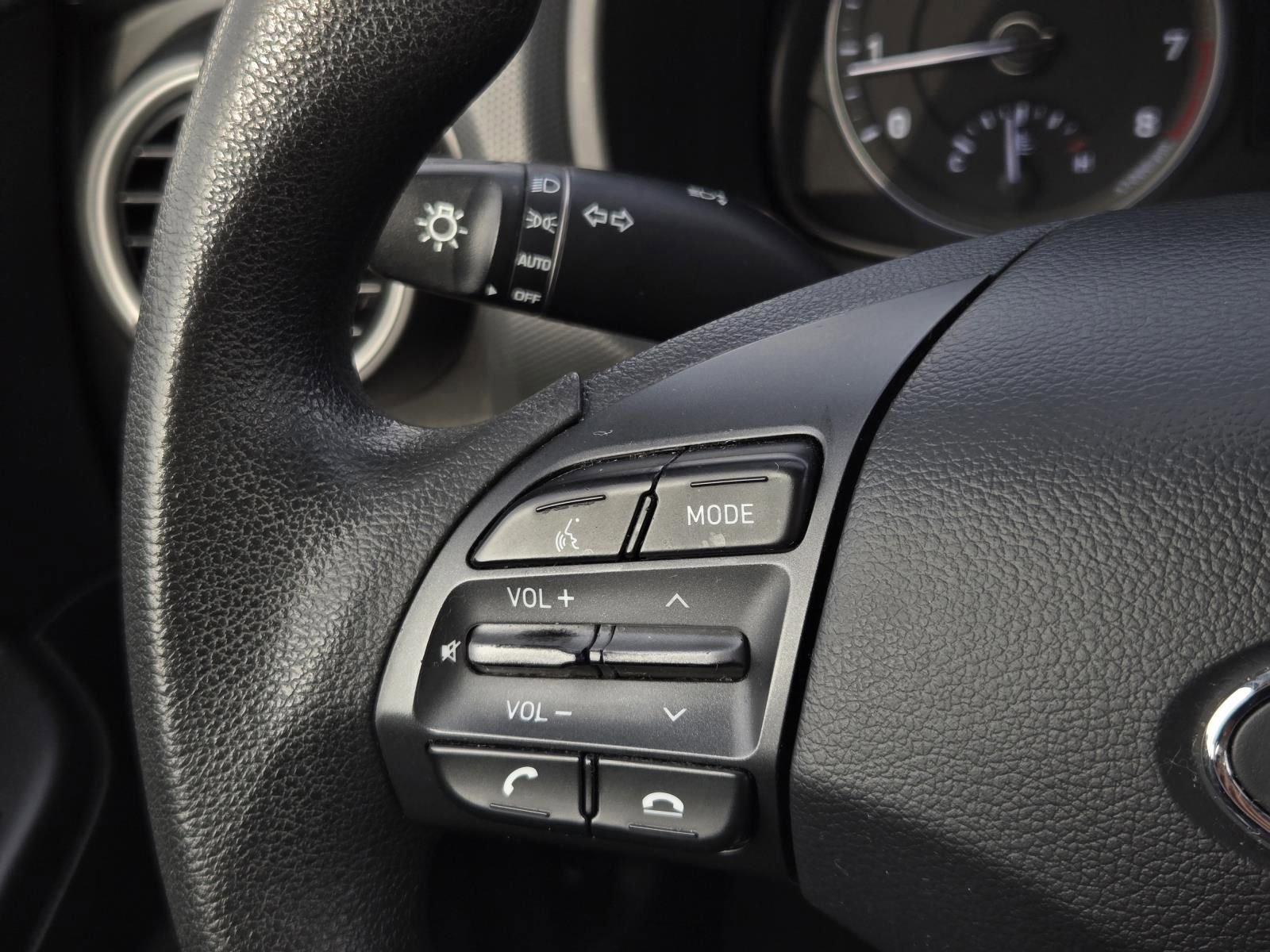 Used 2019 Hyundai Kona SE FWD image 31