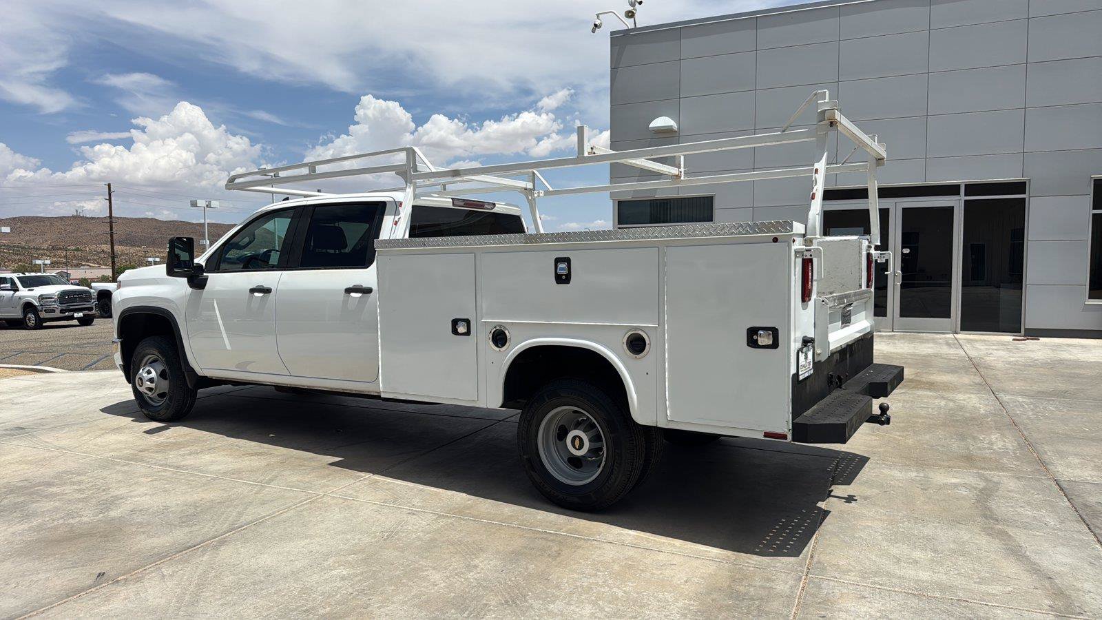 Used 2021 Chevrolet Silverado 3500 W/T w/ WT Convenience Package RWD image 5