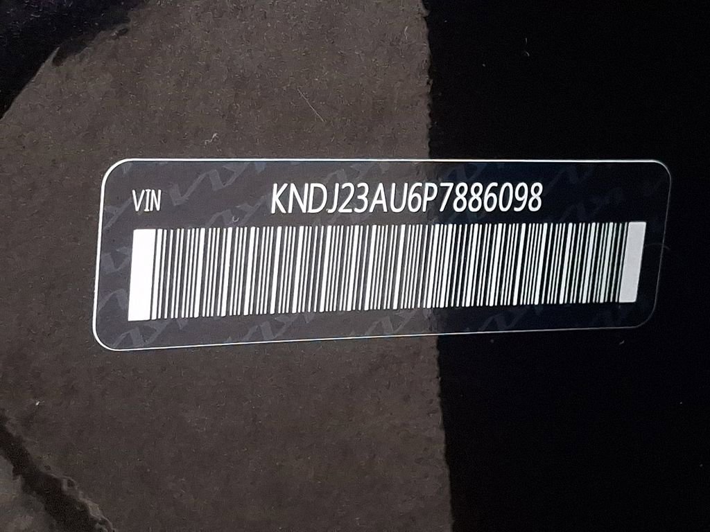 Certified 2023 Kia Soul LX w/ Option Group 015 image 27