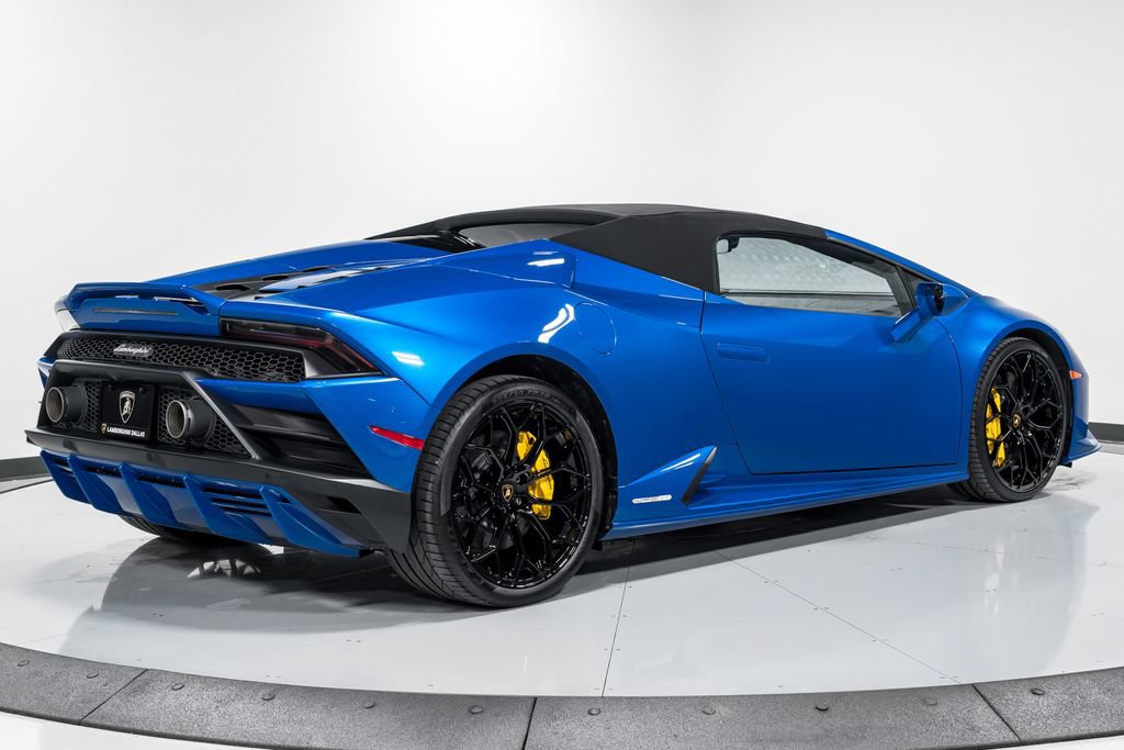 Used 2023 Lamborghini Huracan EVO AWD/4WD image 40