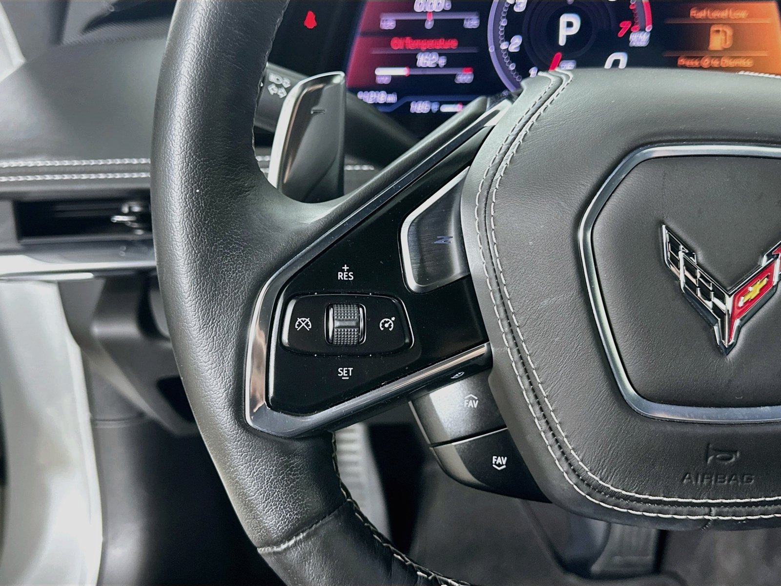 Used 2020 Chevrolet Corvette Stingray Premium Cpe w/ 3LT Preferred Equipment Group RWD image 18