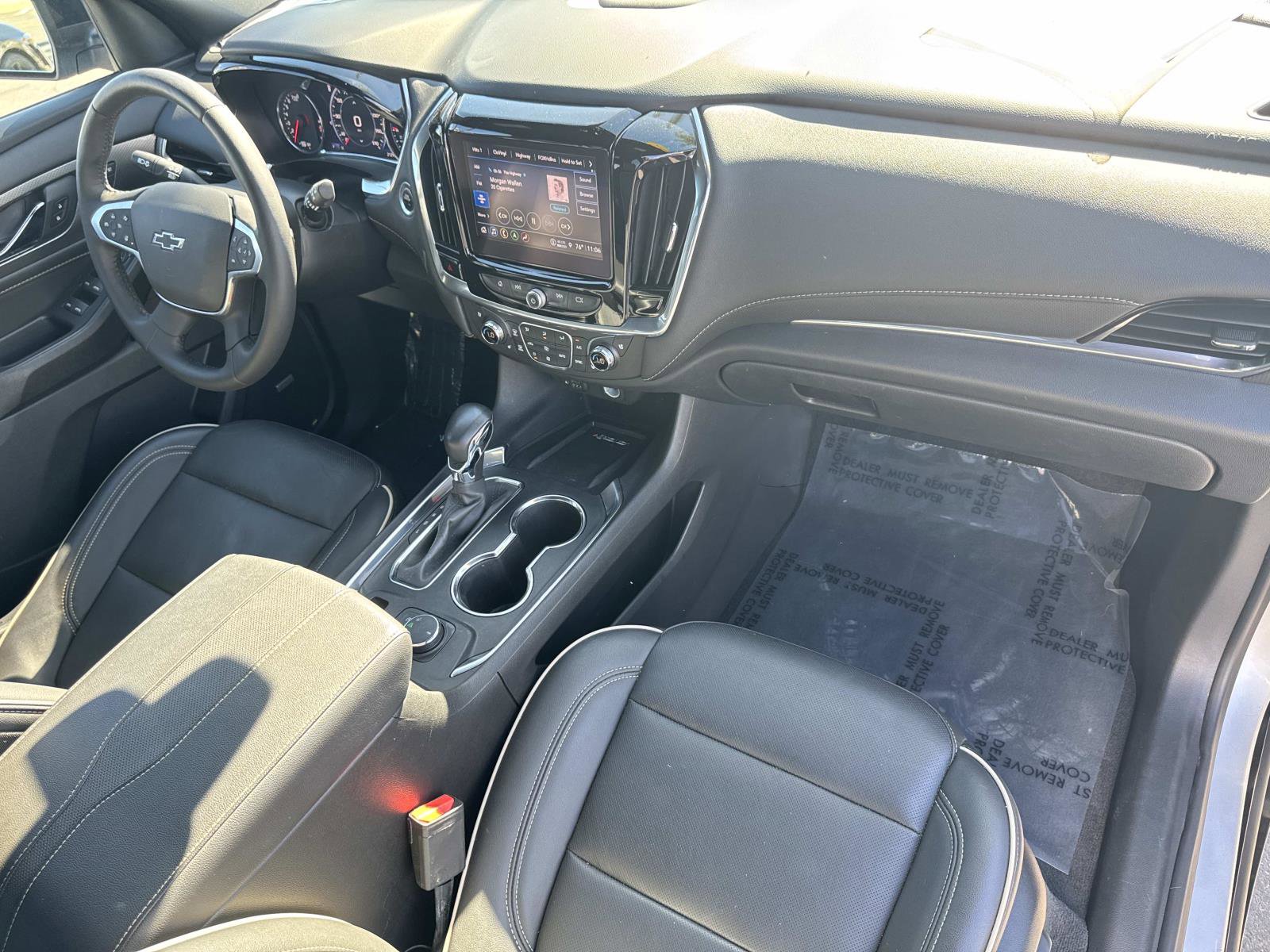 Used 2022 Chevrolet Traverse Premier w/ Redline Edition image 28