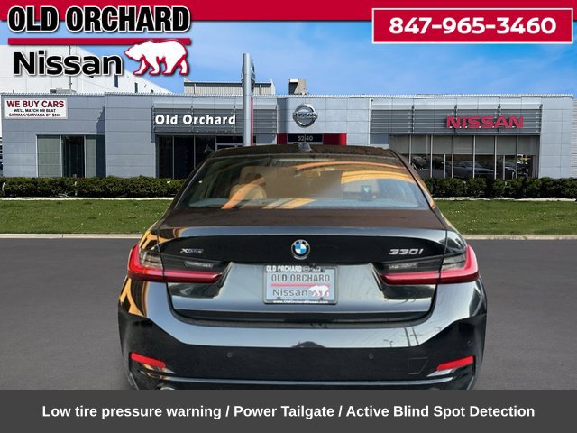 Used 2025 BMW 330i xDrive Sedan w/ Premium Package AWD/4WD image 8