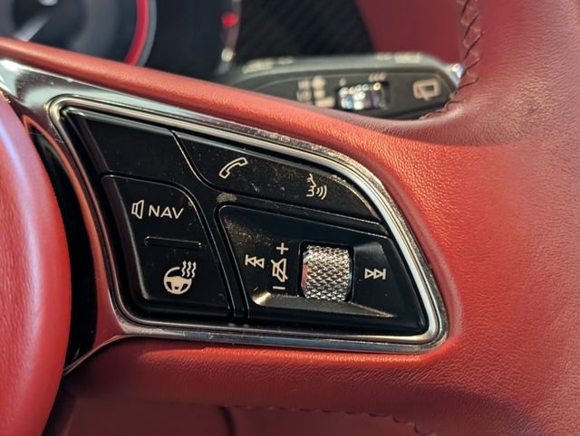 Used 2022 Bentley Bentayga Speed image 22