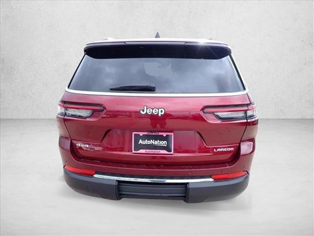 Used 2024 Jeep Grand Cherokee L Laredo image 3