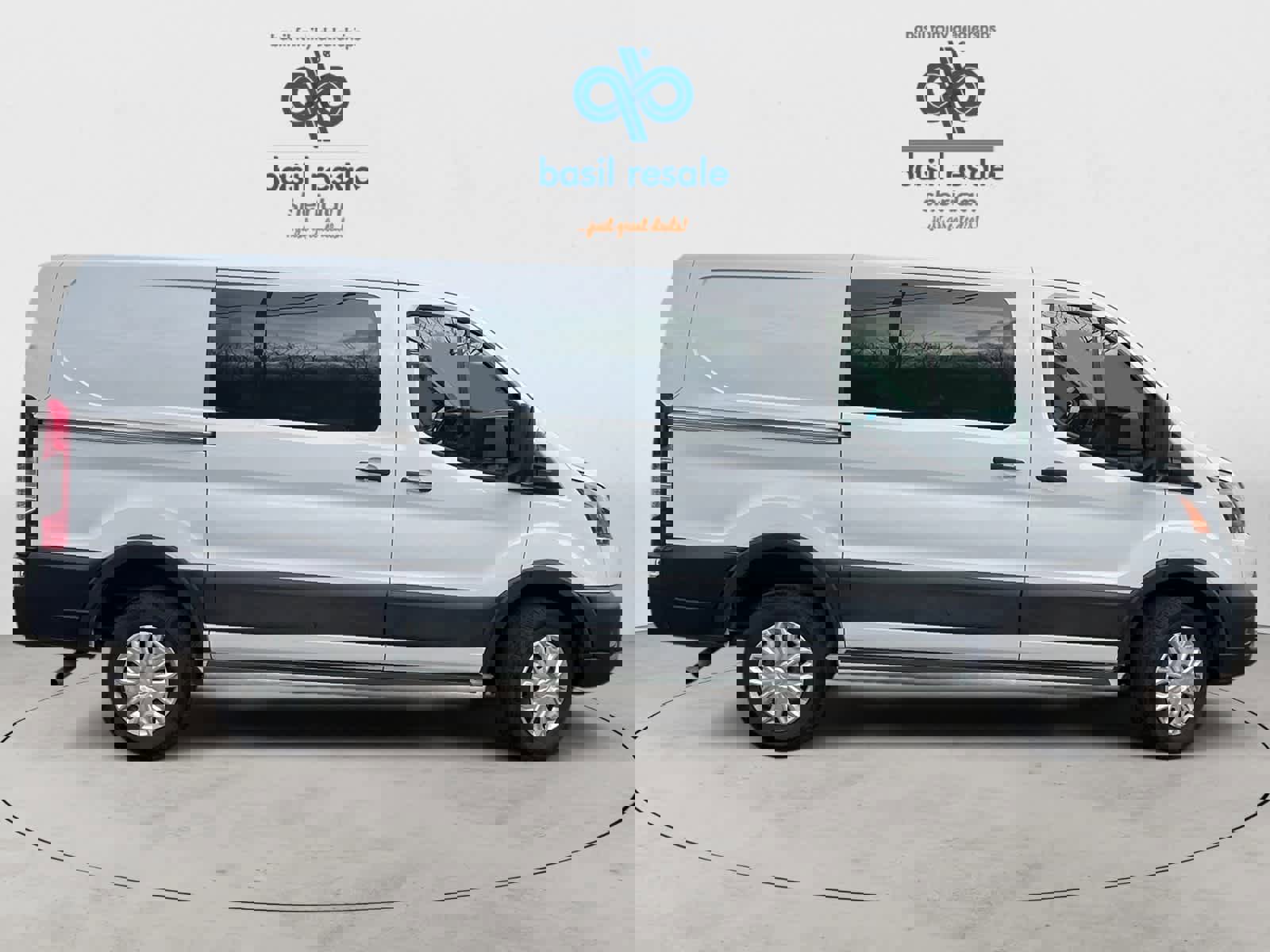 Used 2023 Ford Transit 250 Low Roof w/ Exterior Upgrade Package image 7