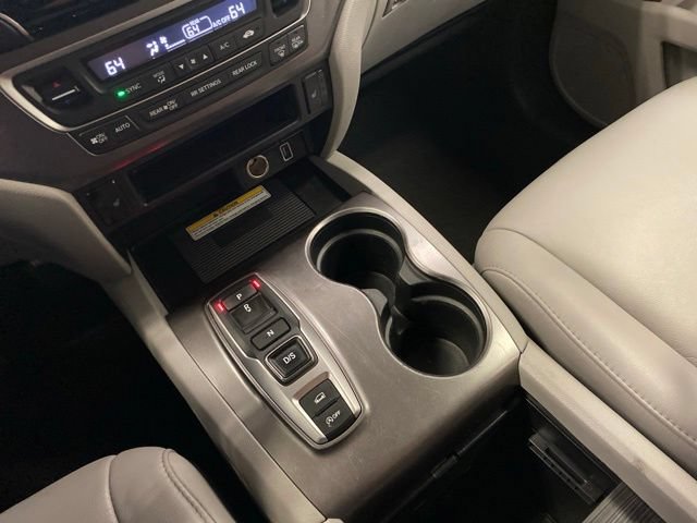 Used 2022 Honda Pilot Special Edition image 12