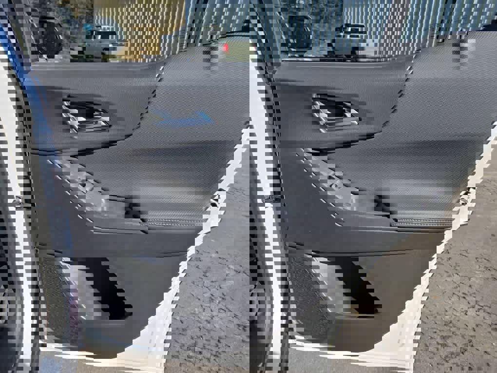 New 2026 Chevrolet Equinox LT w/ Convenience Package II image 35