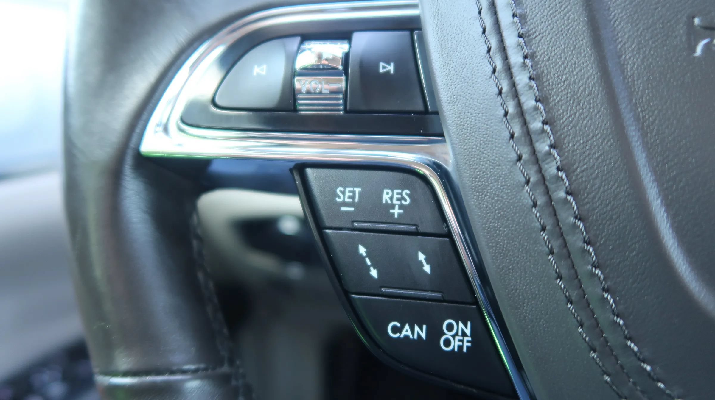 Used 2018 Lincoln Continental Reserve w/ Rear-seat Package FWD image 38