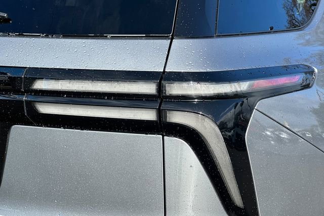 New 2026 Chevrolet Traverse High Country image 38