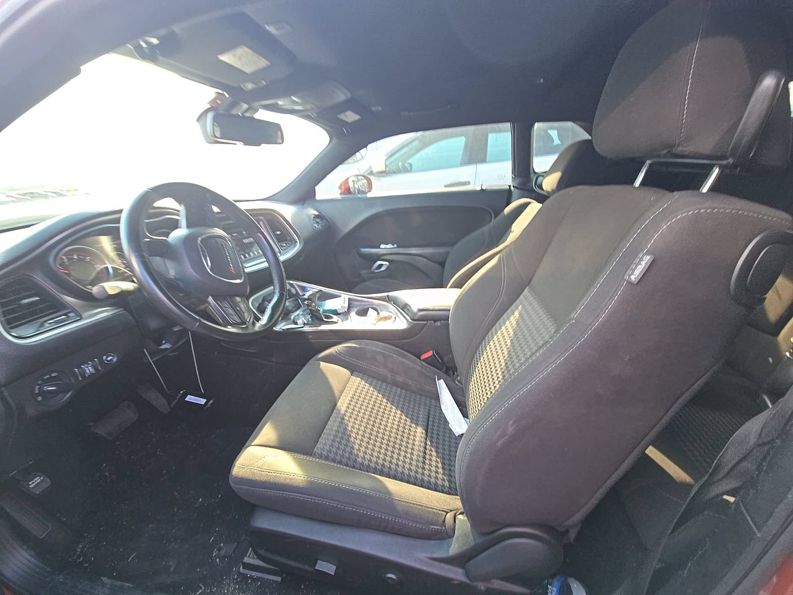 Used 2021 Dodge Challenger SXT RWD image 8