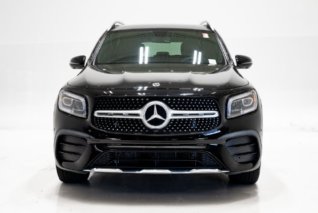 Used 2020 Mercedes-Benz GLB 250 4MATIC image 4