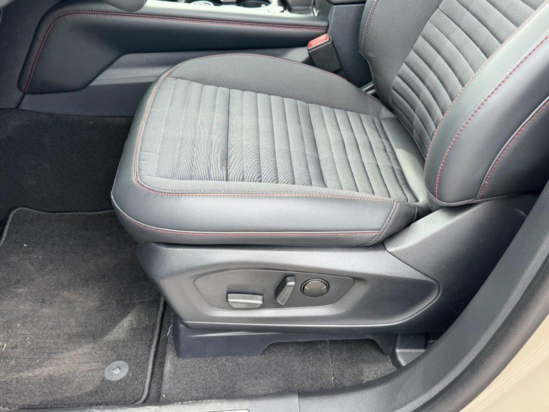 New 2026 Ford Explorer ST-Line w/ ST-Line Street Pack AWD/4WD image 18