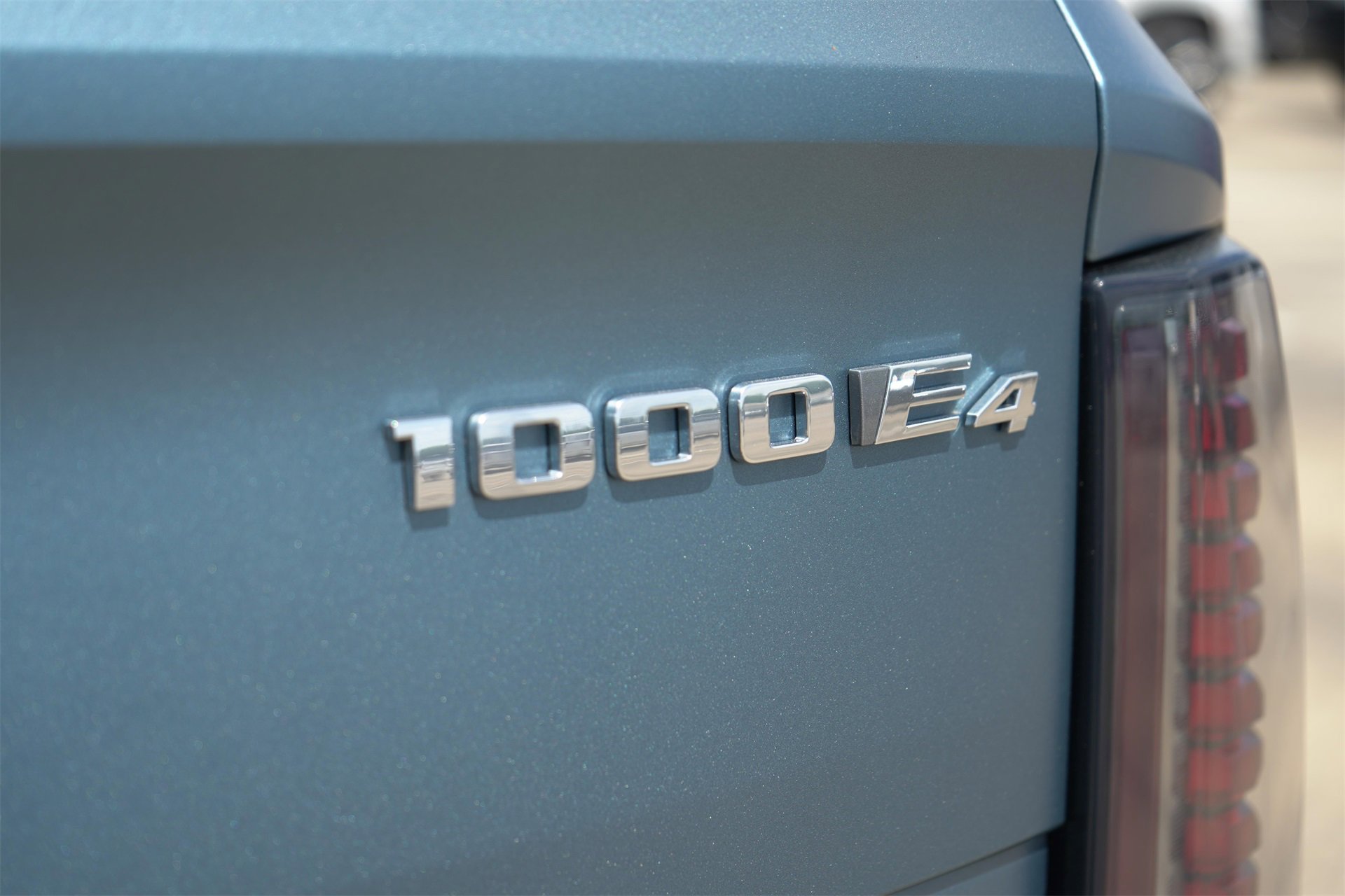 New 2025 Cadillac Escalade IQ Luxury 2 image 22